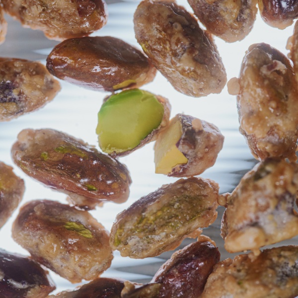 Цельная фисташка в карамели купить в интернет-магазине VERHOFF