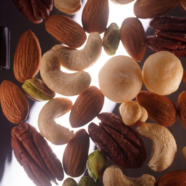 Микс обжаренные орехи купить в интернет-магазине VERHOFF