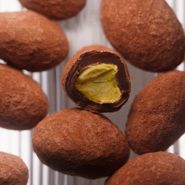 Драже фисташка в шоколаде купить в интернет-магазине VERHOFF