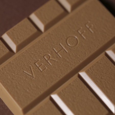 Детский натуральный миндальный шоколад 45% 