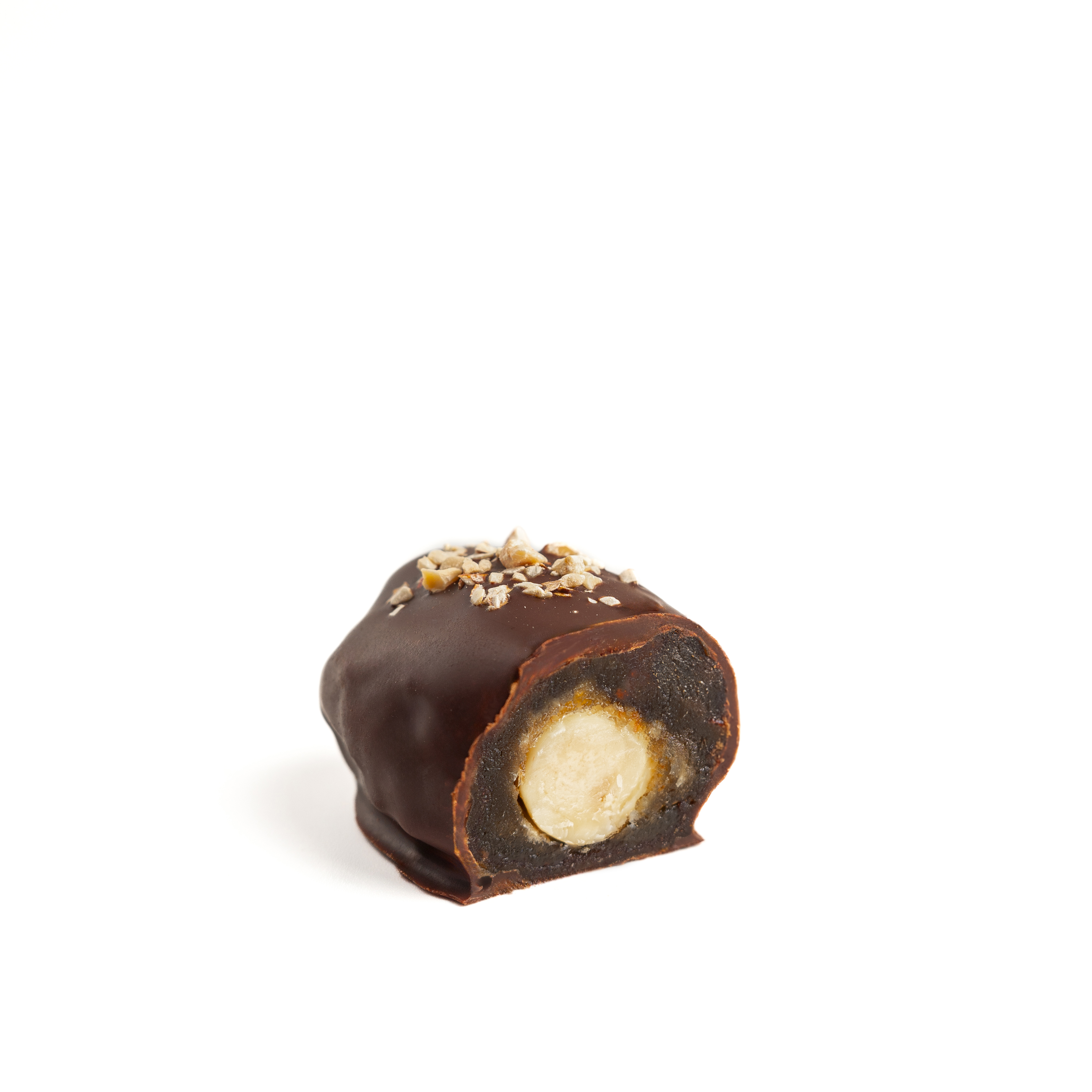 Конфеты с фиником и фундуком в темном шоколаде купить в интернет-магазине VERHOFF