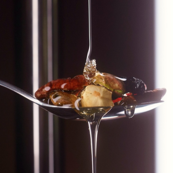 Обжаренные орехи и сухофрукты в меду купить в интернет-магазине VERHOFF